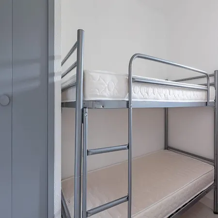 Appartement In With Heated Pool Agde